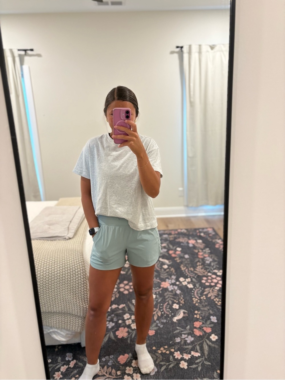 Travis Mathew Green Athletic Shorts Size Small